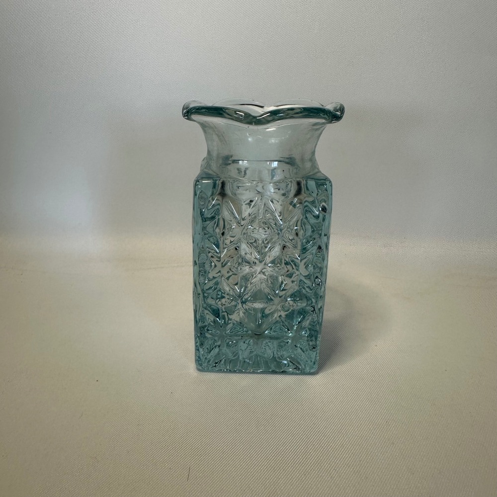 Vintage Pale Blue Apothecary Jar/Bottle Diamond Star Quilt Pattern 4.5" No Lid - Picture 2 of 8